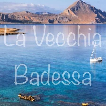 La Vecchia Badessa A Due Passi Dal Mare Macari Exterior foto