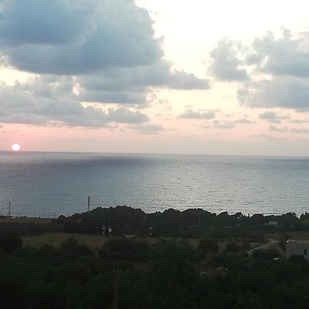 La Vecchia Badessa A Due Passi Dal Mare Macari Exterior foto